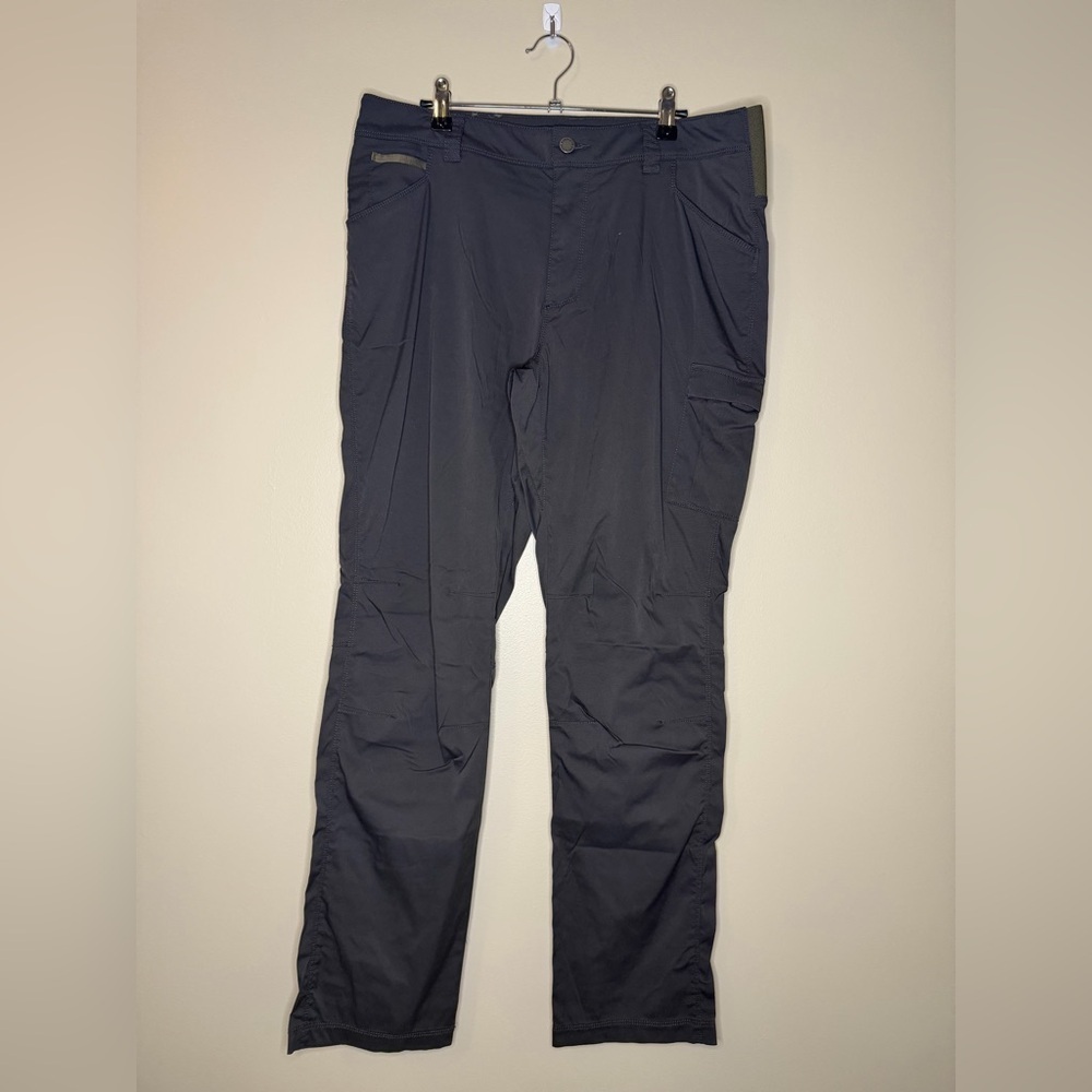 Men's Columbia Gray Cargo Pants 36*32